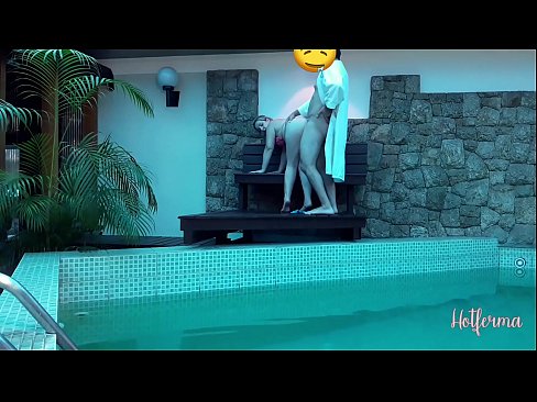 ❤️ Il capo invita la cameriera alla piscina, ma non poteva resistere a un caldo ☑ Pornoal it.massagecenter-yalta.ru ❌️
